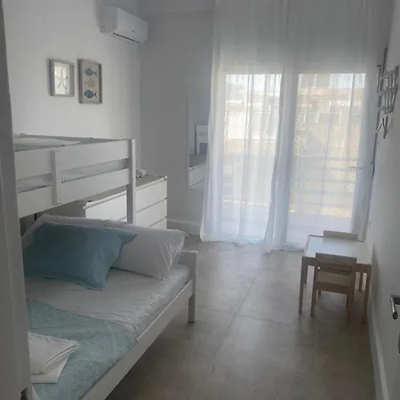 New Priced Walkable Sites Rhodes Town דירה עיר רודוס